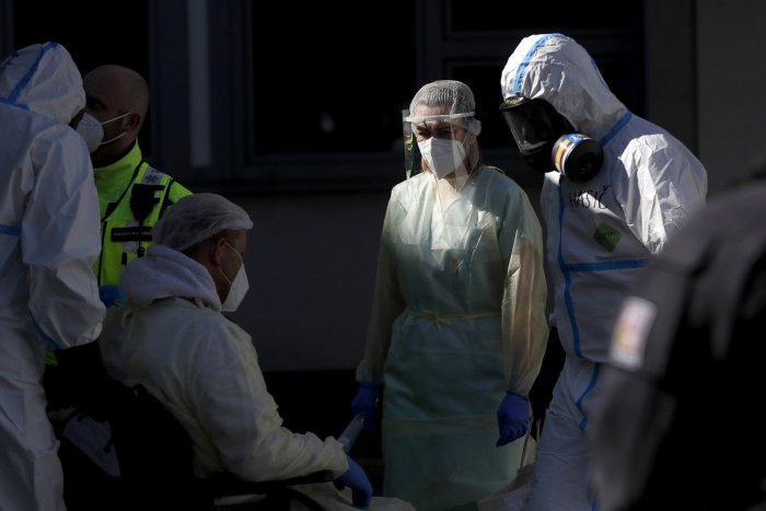 Ilustračný obrázok k článku Koronavírus okres po okrese: KDE v Banskobystrickom kraji pribudlo najviac prípadov?