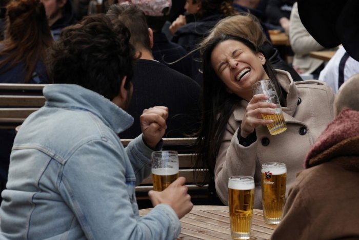 Ilustračný obrázok k článku Analytici hlásia to, čo sme chceli POČUŤ: Je po pandémii, jún už bude NORMÁLNY mesiac!