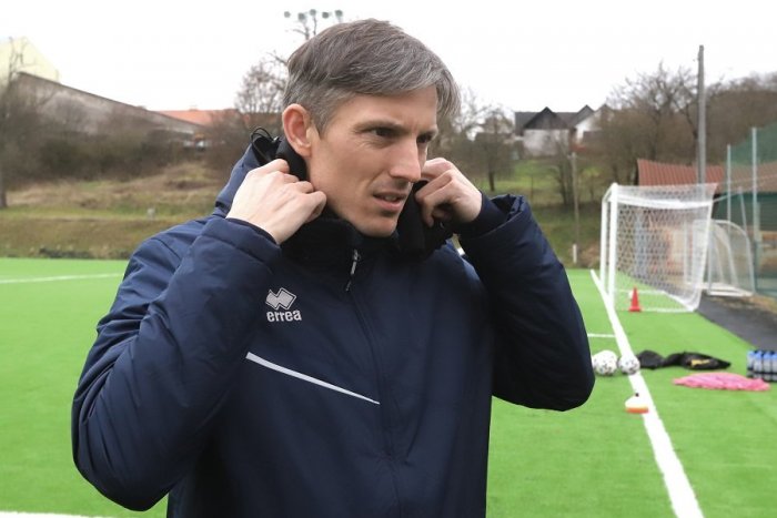 Ilustračný obrázok k článku Nečakaný odchod z Pohronia: Klub ukončil spoluprácu s trénerom Kameníkom