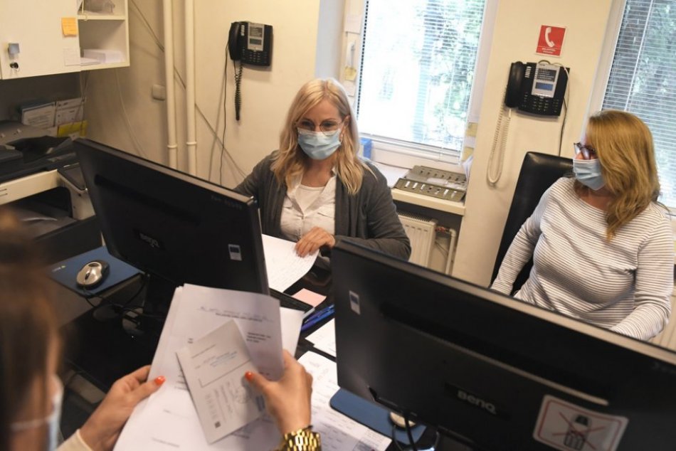 Ilustračný obrázok k článku Potrebujete ísť na úrad? Pozor, na niektorých veľa nevybavíte!