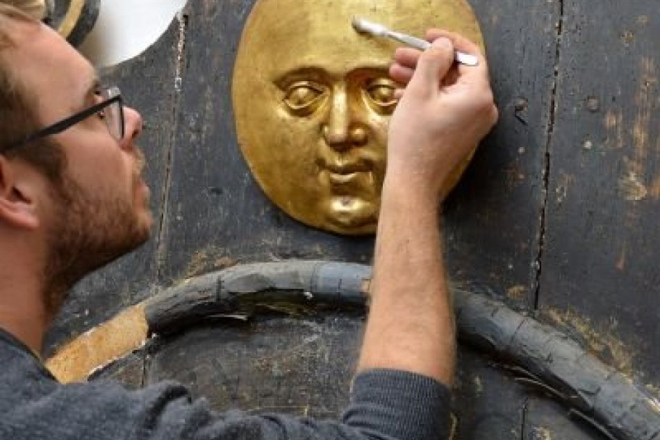 Ilustračný obrázok k článku Nové lákadlo v Beckove: Návštevníci ho môžu obdivovať v Kúrii Ambrovec, FOTO