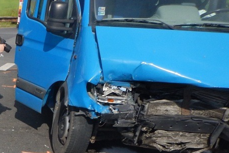 Ilustračný obrázok k článku Pri nehode v Tornali zasahujú hasiči aj záchranári: Zranená je jedna osoba