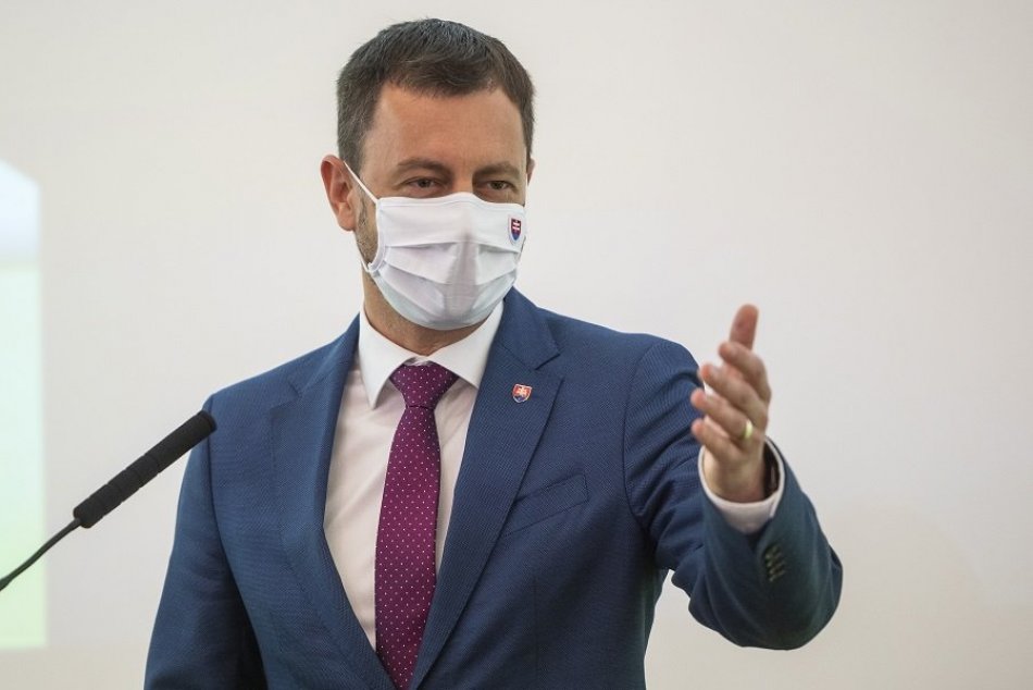 Ilustračný obrázok k článku Budú mať zaočkovaní VÝHODY? Premiér hovorí o dobrej dohode