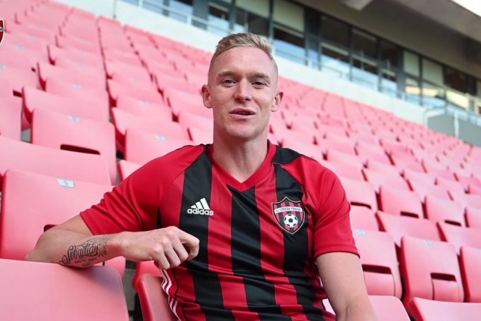 Ilustračný obrázok k článku Všade dobre, DOMA najlepšie?! Procházka ohlásil návrat do Spartaka!