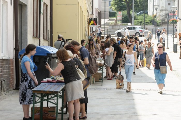 Ilustračný obrázok k článku Ulica plná STOVIEK kníh: Kupecká sa na jeden deň opäť zmení na Kníhkupeckú