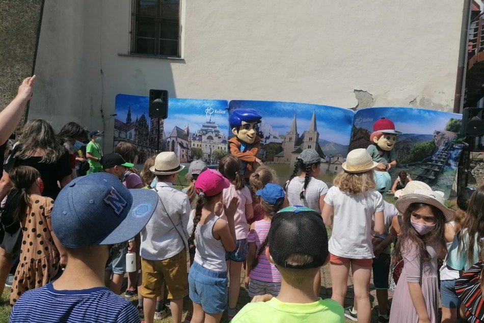 Ilustračný obrázok k článku Deti sa dočkali. Rozprávková krajina Haravara je otvorená, FOTO