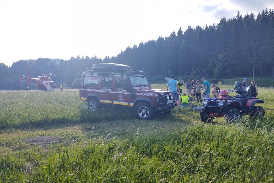 Ilustračný obrázok k článku Dramatické chvíle na Donovaloch: Paraglajdista utrpel pri páde vážne poranenie, FOTO