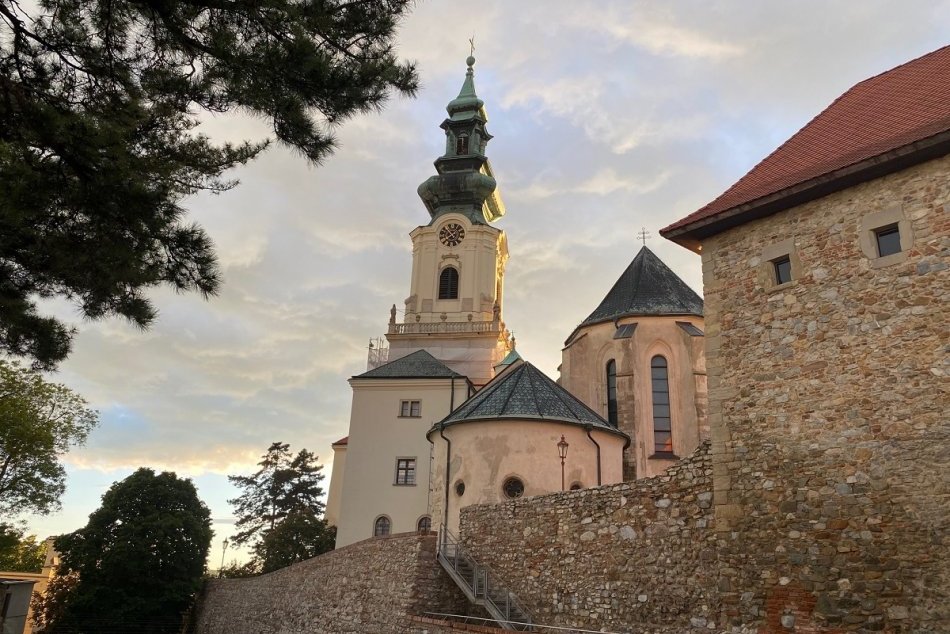 Ilustračný obrázok k článku Milujete Nitru? HLASUJTE a pomôžte jej stať sa TOP destináciou!