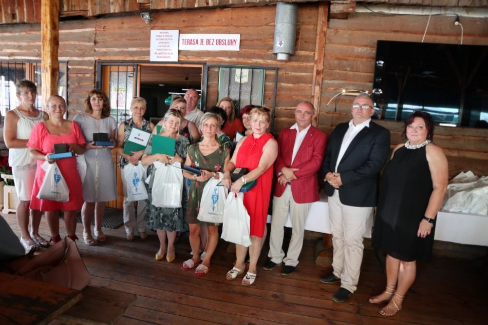 Ilustračný obrázok k článku Bez sestričiek to nejde: Žilinská nemocnica im rozdala ocenenia, FOTO