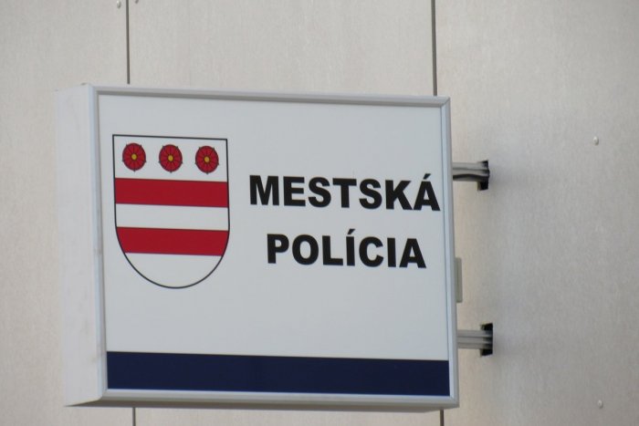 Ilustračný obrázok k článku V Prešove sa črtala TRAGÉDIA, muž chcel skočiť pod vlak: Napokon sám zatelefonoval o pomoc!