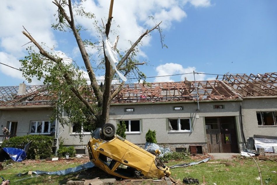 Ilustračný obrázok k článku Solidarita po ničivom tornáde na Morave: Košický kraj pošle 30-tisíc eur