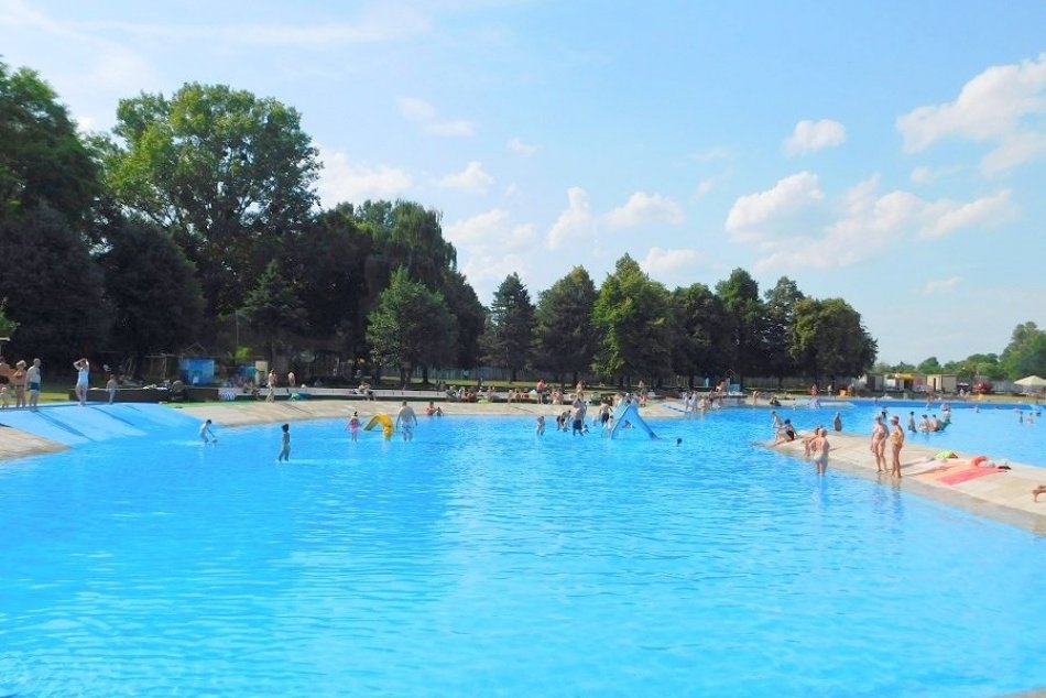 Ilustračný obrázok k článku Trnava pripravuje obnovu kúpaliska v Kamennom mlyne: Čo by ste zmenili?