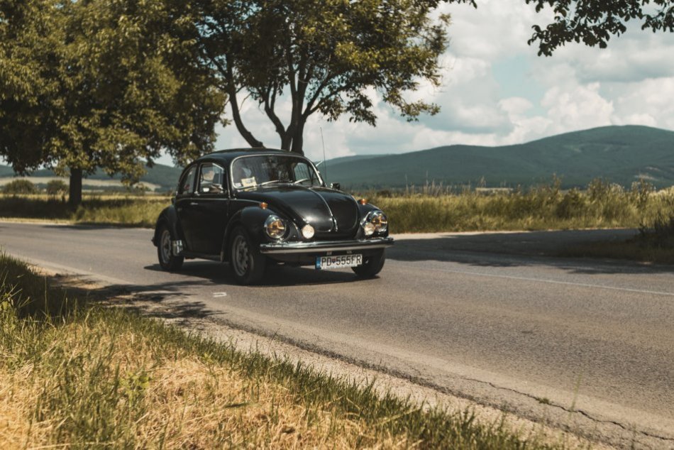 Ilustračný obrázok k článku Vychutnajte si RETRO jazdu veteránov: Cez tieto obce budú prechádzať