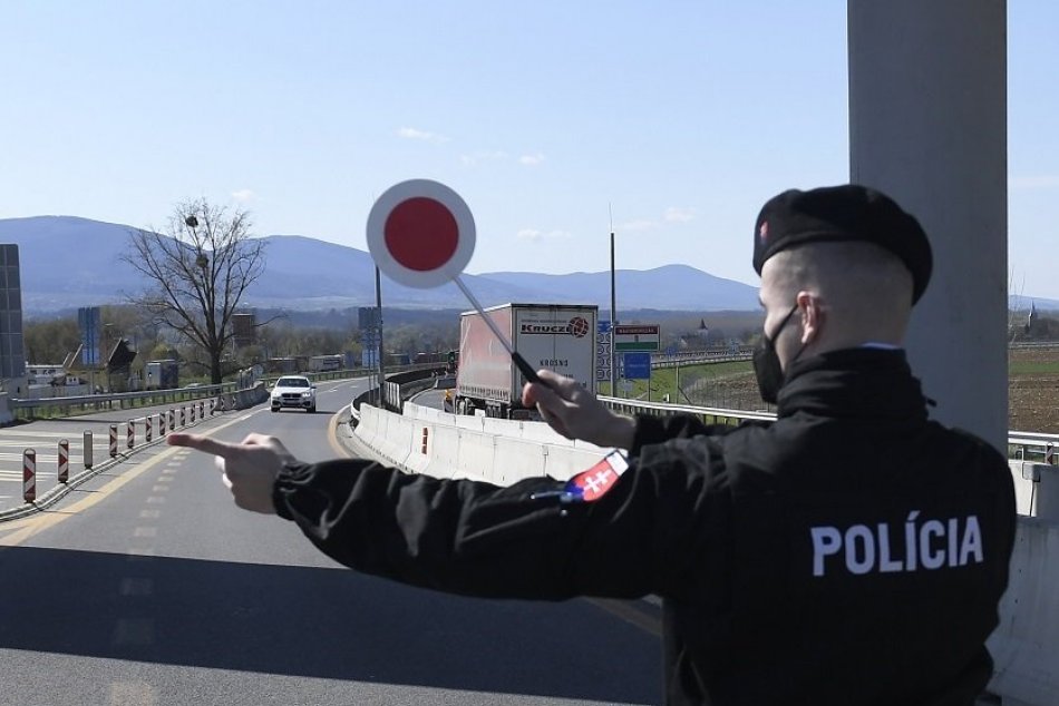 Ilustračný obrázok k článku Režim na hraniciach sa bude riadiť novým ALERT systémom: Kontroly budú intenzívne!