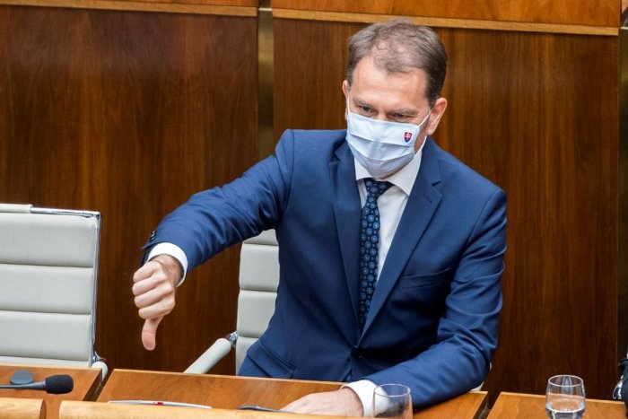 Ilustračný obrázok k článku Matovičov príspevok ROZZÚRIL Slovákov: Ak budete dobrí, možno dostanete aj limetku...