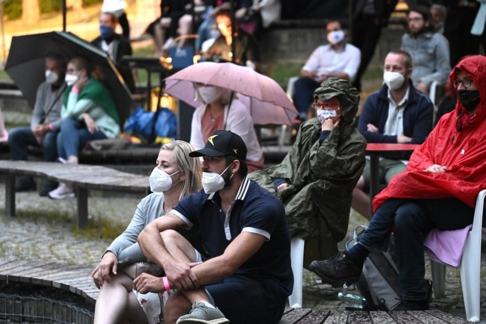 Ilustračný obrázok k článku Počasie v Trenčíne sa vymyká: Meteorológovia ohlásili po búrkach EXTRÉMNE vlhko