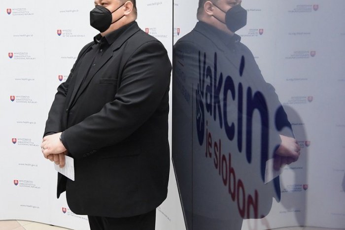 Ilustračný obrázok k článku FOTKA Mikasa v Chorvátsku pobúrila Slovákov: My trčíme v kolónach a máme dovolenkovať DOMA?!