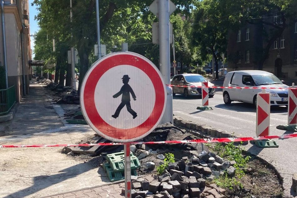 Ilustračný obrázok k článku Nenadávajte a vydržte! V Bratislave opravujú TÚTO frekventovanú ulicu + FOTO