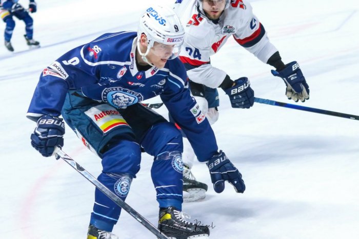 Ilustračný obrázok k článku V Nitre už nepokračuje mladý útočník: Obliekať bude dres regionálneho rivala