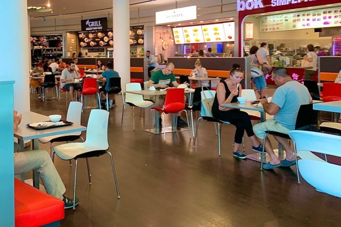 Ilustračný obrázok k článku ZNÁMA sieť reštaurácií ohlásila v Česku KONIEC! Chystá zavrieť podniky aj na Slovensku?