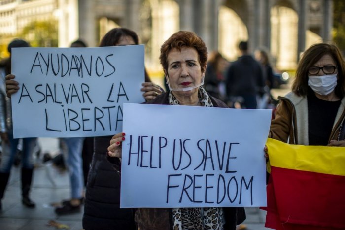 Ilustračný obrázok k článku Španielski sudcovia rozhodli, že lockdown a zákaz vychádzania boli protiústavné