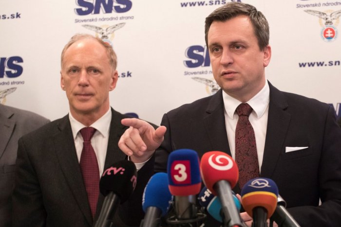 Ilustračný obrázok k článku SRDCERVÚCE slová Danka: Chlapi nemajú plakať, ale ja budem! Jaro, stráž nás z neba