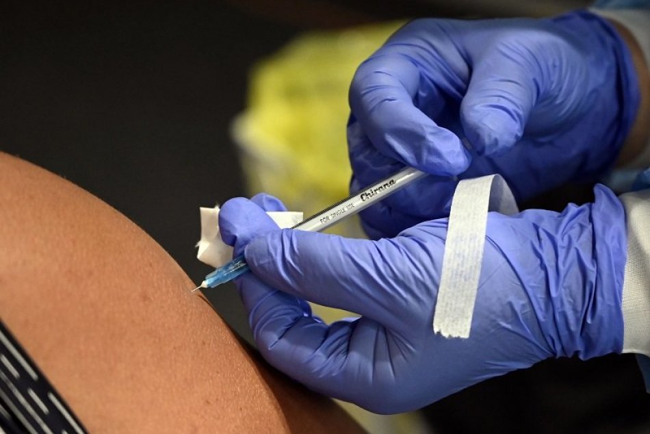 Ilustračný obrázok k článku Odborníkom dochádza trpezlivosť! Vyzývajú politikov na podporu očkovania