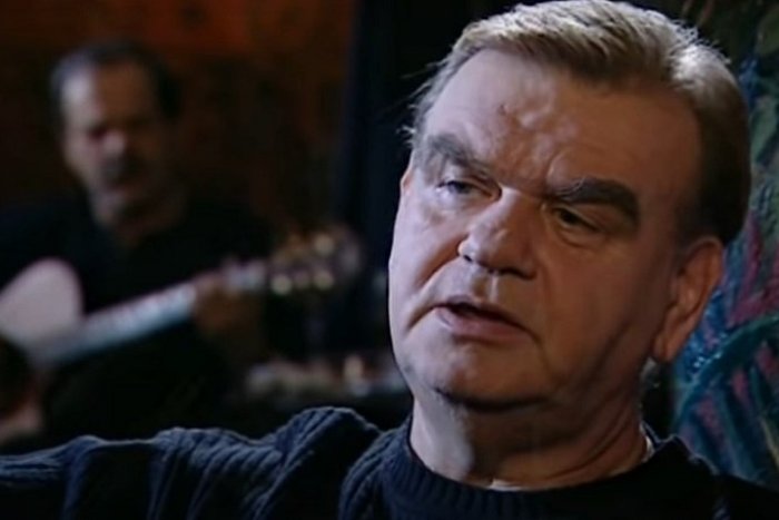 Ilustračný obrázok k článku Ďalšia tragická správa z umeleckého sveta: Zomrel český pesničkár František Nedvěd († 73)
