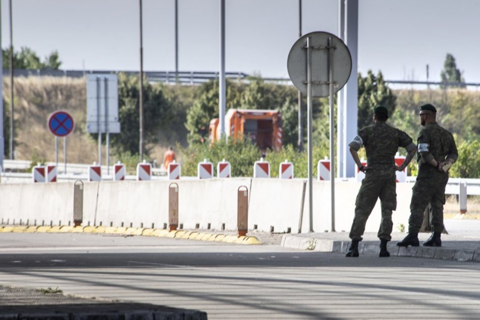 Ilustračný obrázok k článku Česko zaradí do ČERVENEJ kategórie Rakúsko, Chorvátsko a Írsko: Čo čaká Slovensko?