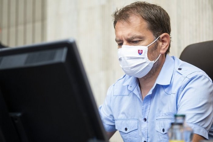 Ilustračný obrázok k článku Matovič stále NIE JE očkovaný: Celé je to POFIDÉRNE, nechodí mi termín, vysvetľuje