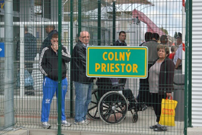 Ilustračný obrázok k článku ZMENA na ukrajinsko-slovenskej hranici: Viac utečencov ODCHÁDZA ako prichádza!