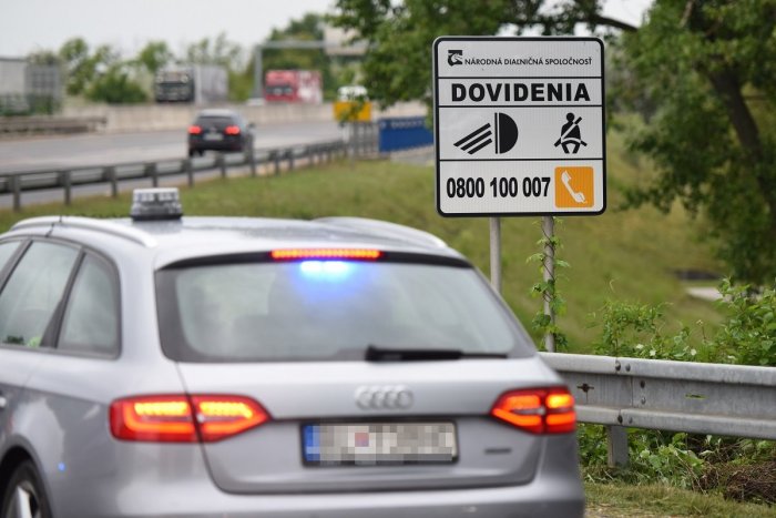 Ilustračný obrázok k článku Diaľnica D1 pri Lúke sa ide opravovať: DNI, kedy bude prebiehať obmedzenie