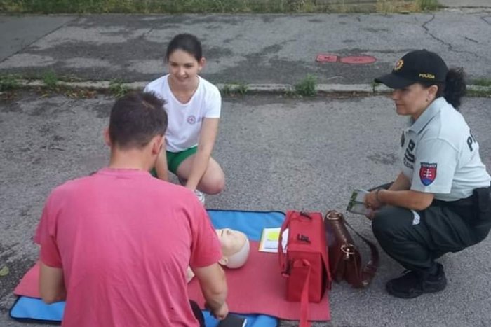 Ilustračný obrázok k článku Vedia vodiči poskytnúť prvú pomoc? Výsledky preventívnej akcie prekvapili