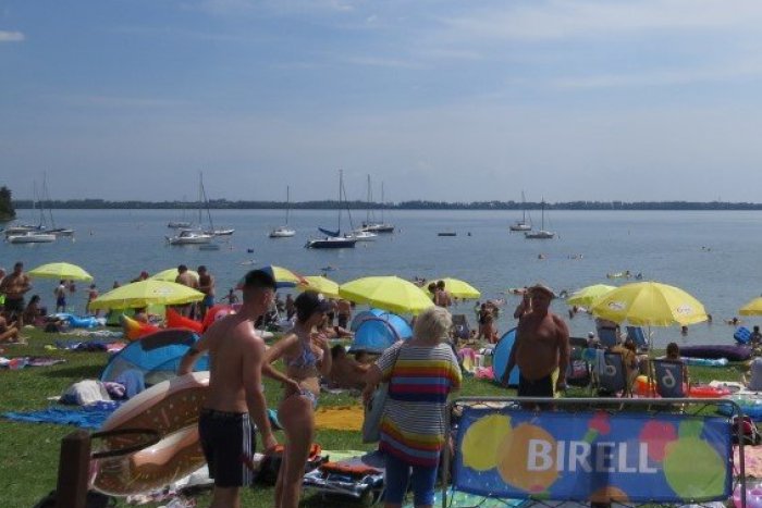 Ilustračný obrázok k článku Napriek pandémii zapĺňame pláže: V okrese Michalovce nepribudli nové prípady