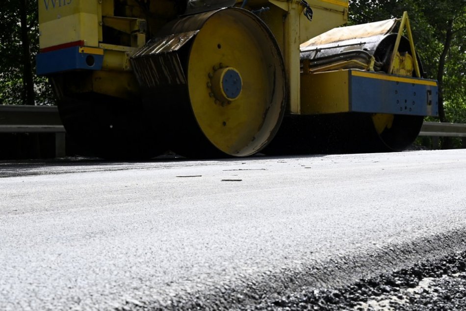 Ilustračný obrázok k článku Cestu cez Košickú Polianku opravia. Bude obchádzkou počas opravy Slaneckej