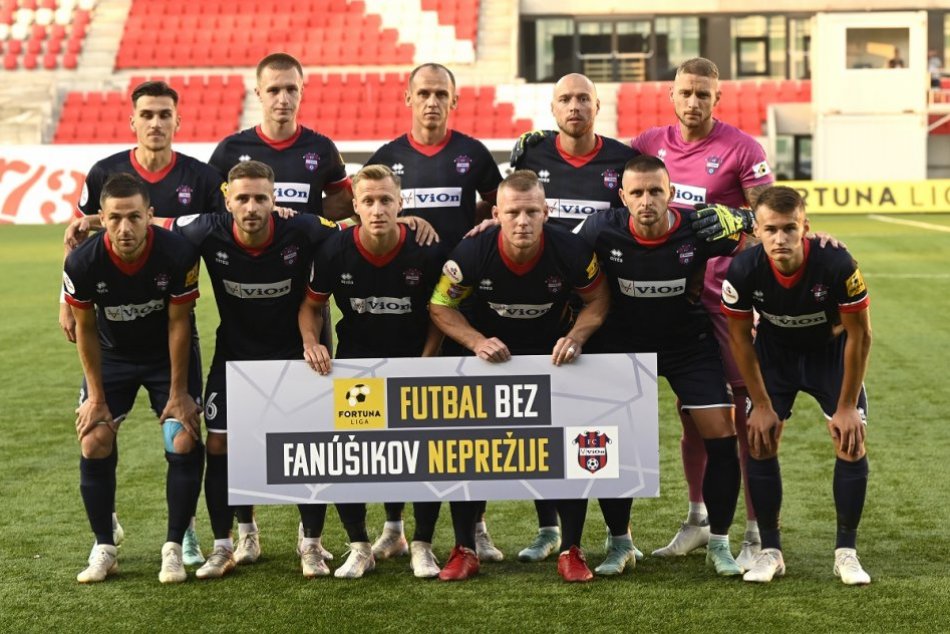 Ilustračný obrázok k článku Tréner Benkovský neskrýval sklamanie: Nemôžeme byť spokojní, chceme vyhrávať!