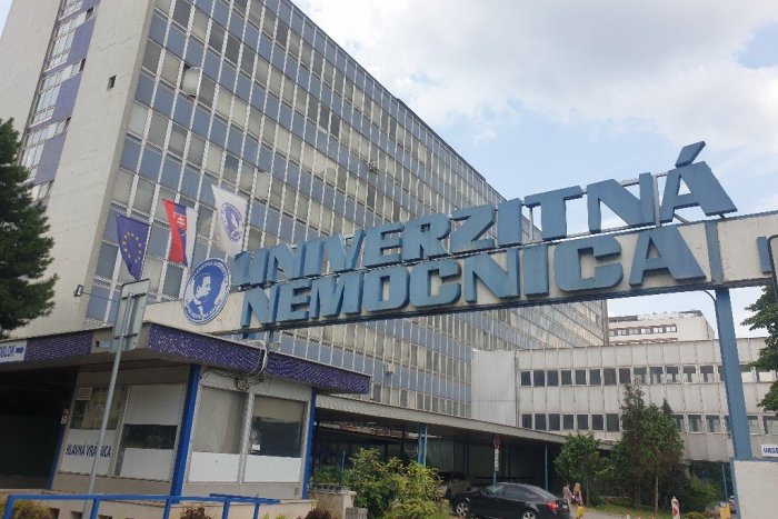 Ilustračný obrázok k článku Čo ak lekári NESTIAHNU výpovede? Košická nemocnica načrtla, čo bude s pacientmi