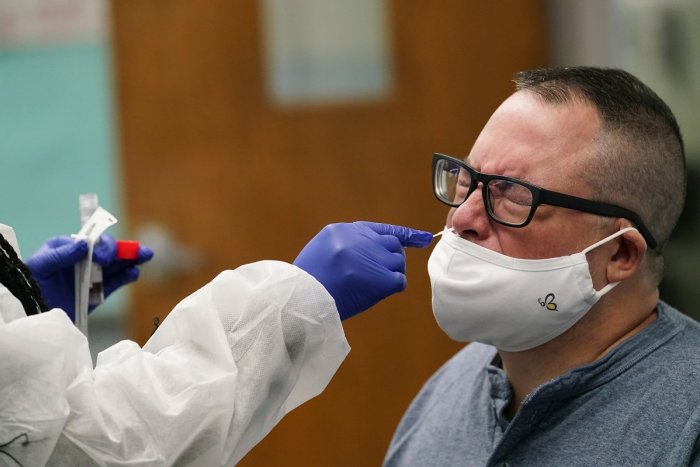 Ilustračný obrázok k článku Neočkovaní do práce už len s testom: Ako na nový režim reaguje mesto Žilina?