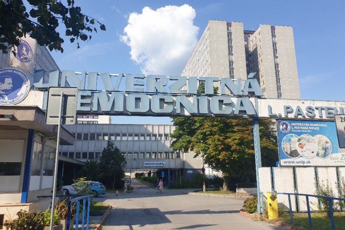 Ilustračný obrázok k článku Pribúda mladých psychiatrických pacientov. Nemocnica pre nich vyčlenila ďalšie lôžka