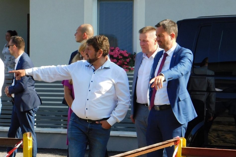 Ilustračný obrázok k článku Hegera povodeň vo Valaskej Belej nenechala chladným: Sľúbil finančnú pomoc, FOTO