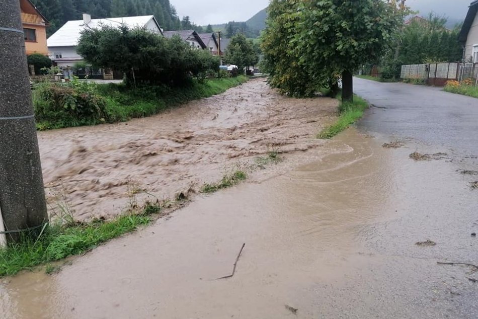 Ilustračný obrázok k článku Po týždni majú vo Valaskej Belej opäť POVODEŇ: Obec zaplavilo za 20 minút! FOTO