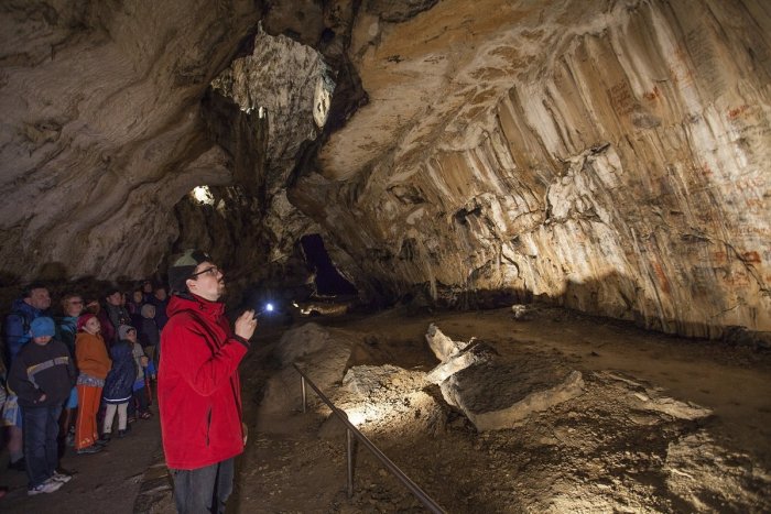 Ilustračný obrázok k článku Okamih, ktorý zmenil dejiny: Demänovskú jaskyňu slobody objavili pred 100 rokmi