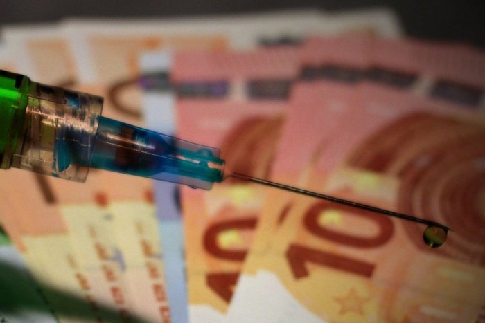 Ilustračný obrázok k článku PRIESKUM: Aký je názor Slovákov na očkovaciu lotériu? Nepresvedčili ich ani vysoké výhry!