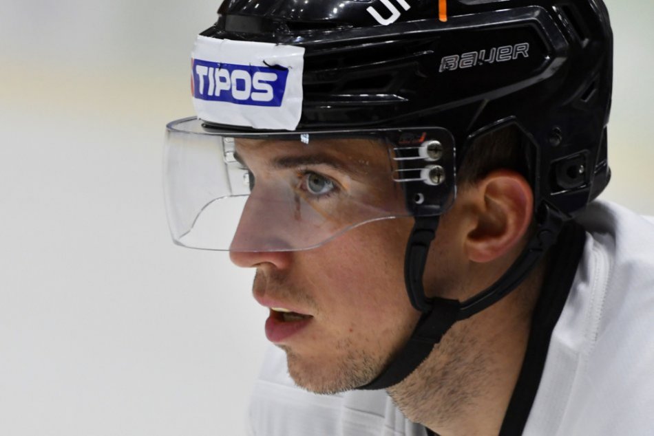 Ilustračný obrázok k článku Dukla Trenčín získala francúzskeho reprezentanta: Crinona uchmatla konkurentovi