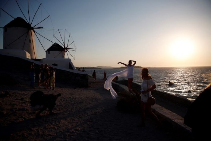 Ilustračný obrázok k článku Dva grécke ostrovy sprísňujú opatrenia: Zabudnite na nočný život!