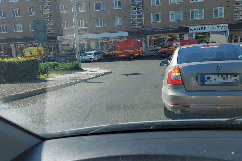 Ilustračný obrázok k článku V Bystrici došlo k zrážke chodkyne: Nové INFO o zranenej žene, FOTO