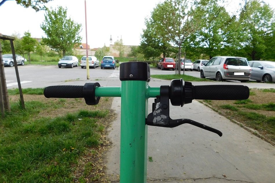 Ilustračný obrázok k článku Opäť sa v Prešove zahráme na slalomárov: V meste už úradujú e-kolobežky