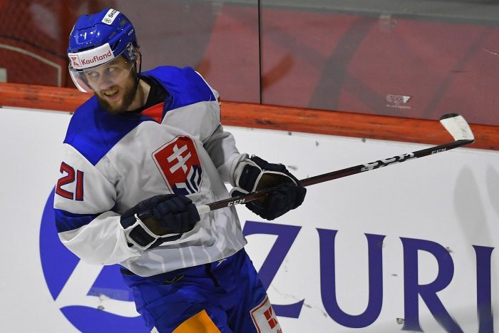 Ilustračný obrázok k článku Radoslav Tybor rozviazal zmluvu v Česku: Kvôli rodine sa vracia do Trenčína