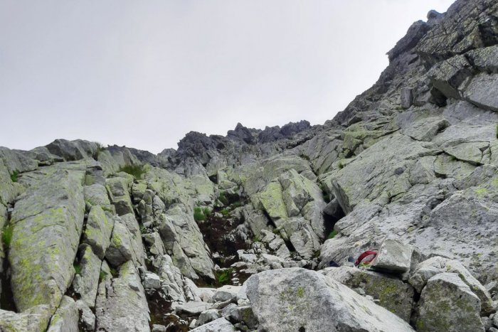 Ilustračný obrázok k článku Tragická smrť vo Vysokých Tatrách: Turistu zasiahol skalný blok do hlavy