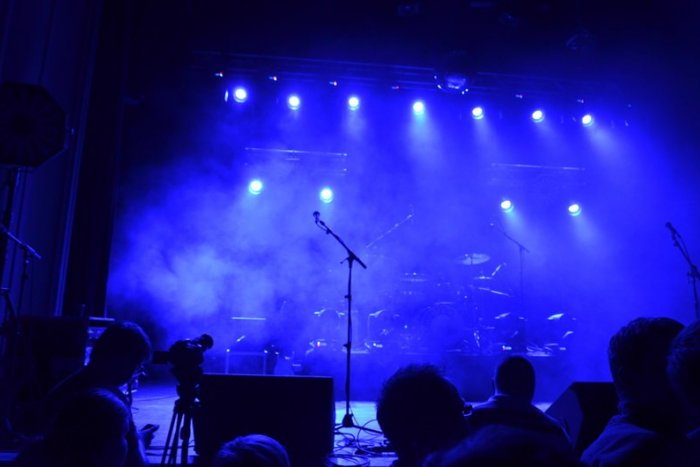 Ilustračný obrázok k článku Prešovom mali znieť hity Queenu: Napokon z toho nič NEBOLO! Čo bude s peniazmi za lístky?